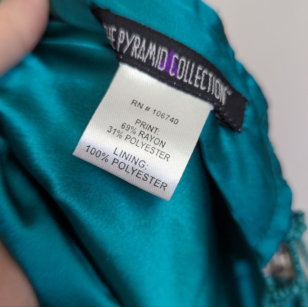 The Pyramid Collection Burnout Velvet Beaded Wrap Shawl - Picture 11 of 11
